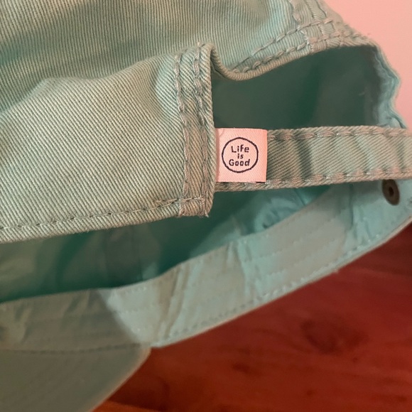 Life is Good Vintage Chill Cap Flip Flops - Picture 6 of 6